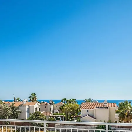 White Daisy 别墅 佩亚